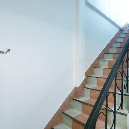 Cooper Hostel Банкок Екстериор снимка