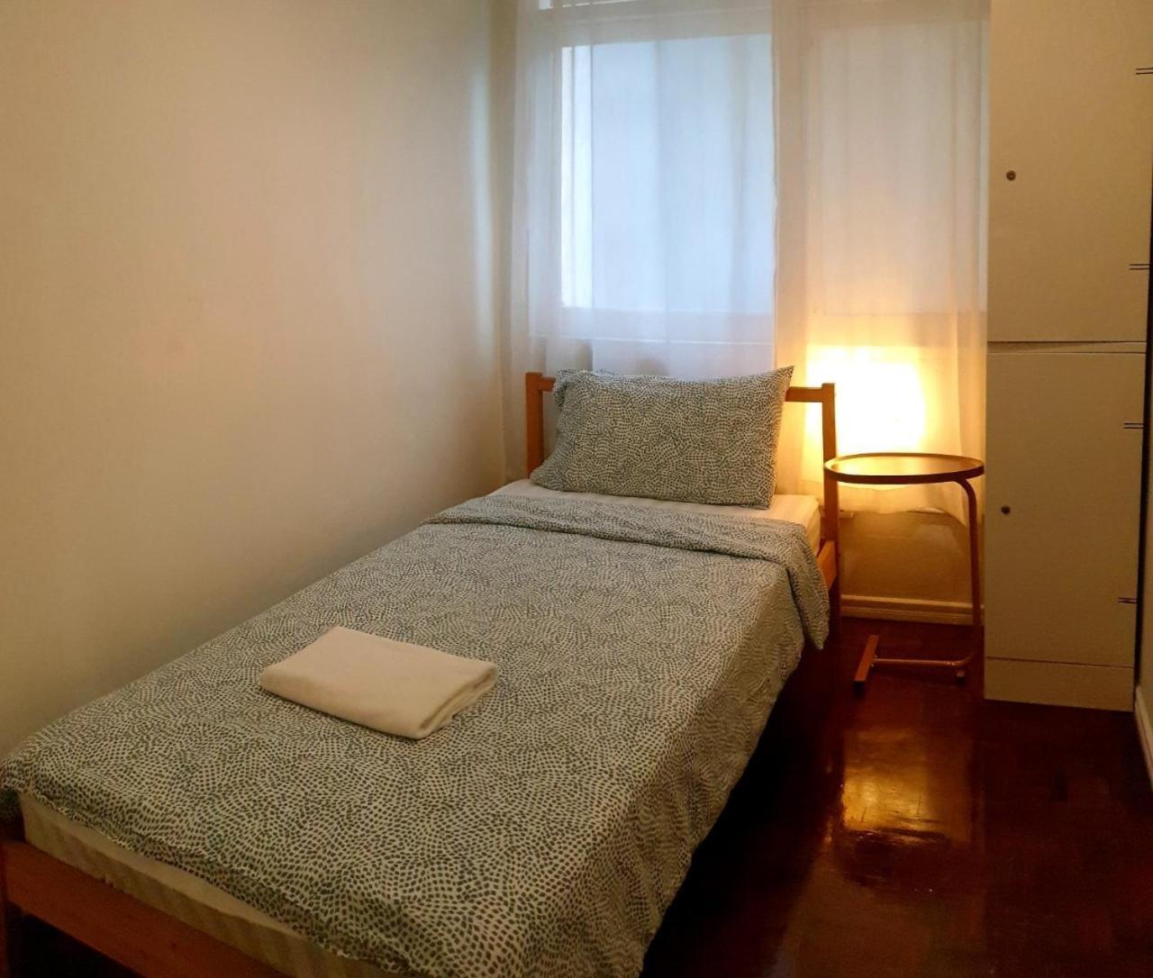 Cooper Hostel Банкок Екстериор снимка