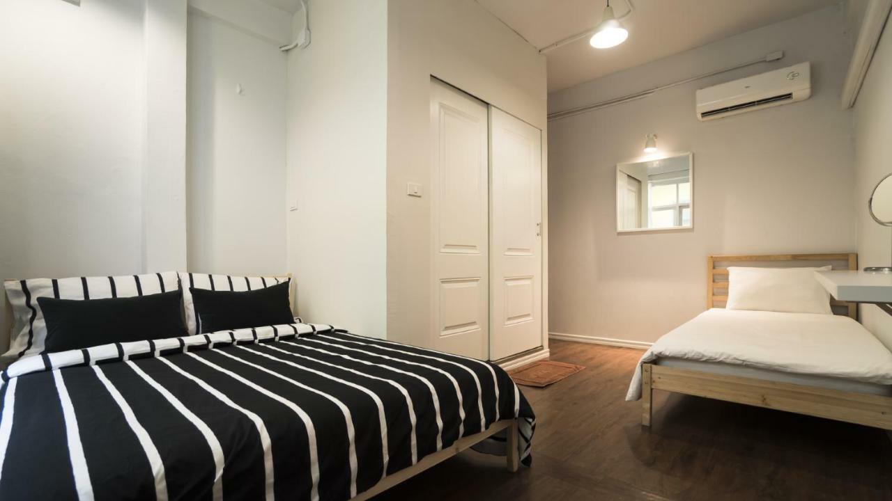 Cooper Hostel Банкок Екстериор снимка